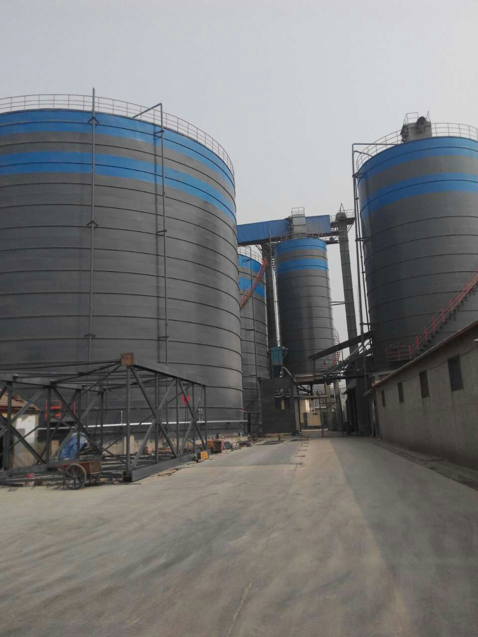 沔城回族镇粉煤灰储存库基础怎么建造